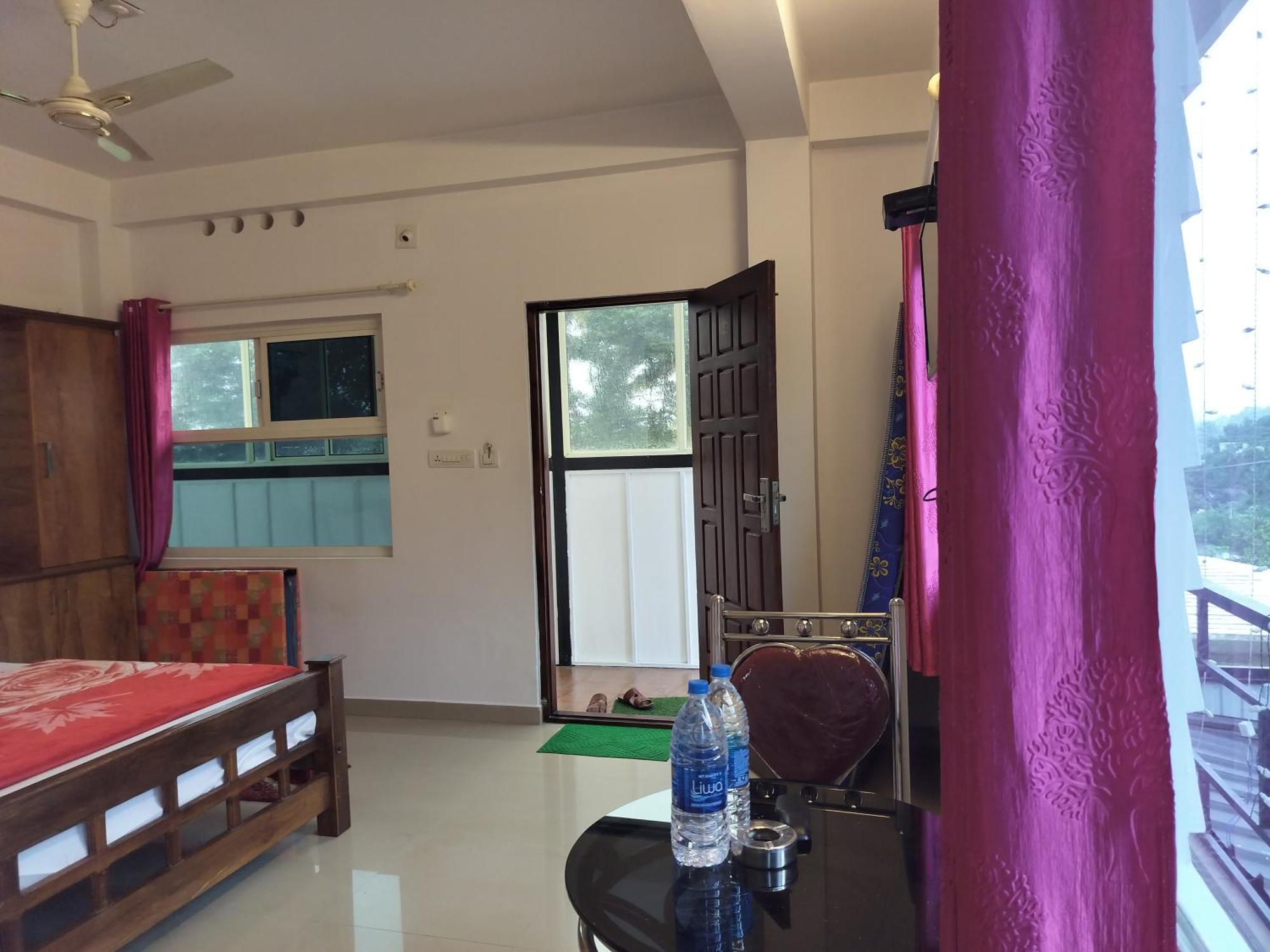 Himadri Munnar Holidays Exterior foto